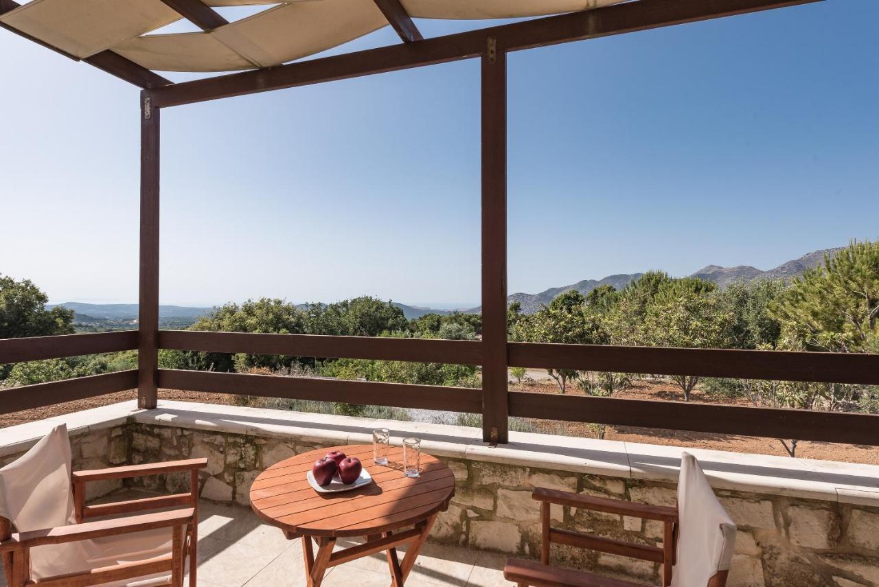 Koules Estate, With Private Pools & Bbq - Embracing Nature, By Thinkvilla Argouli Bagian luar foto