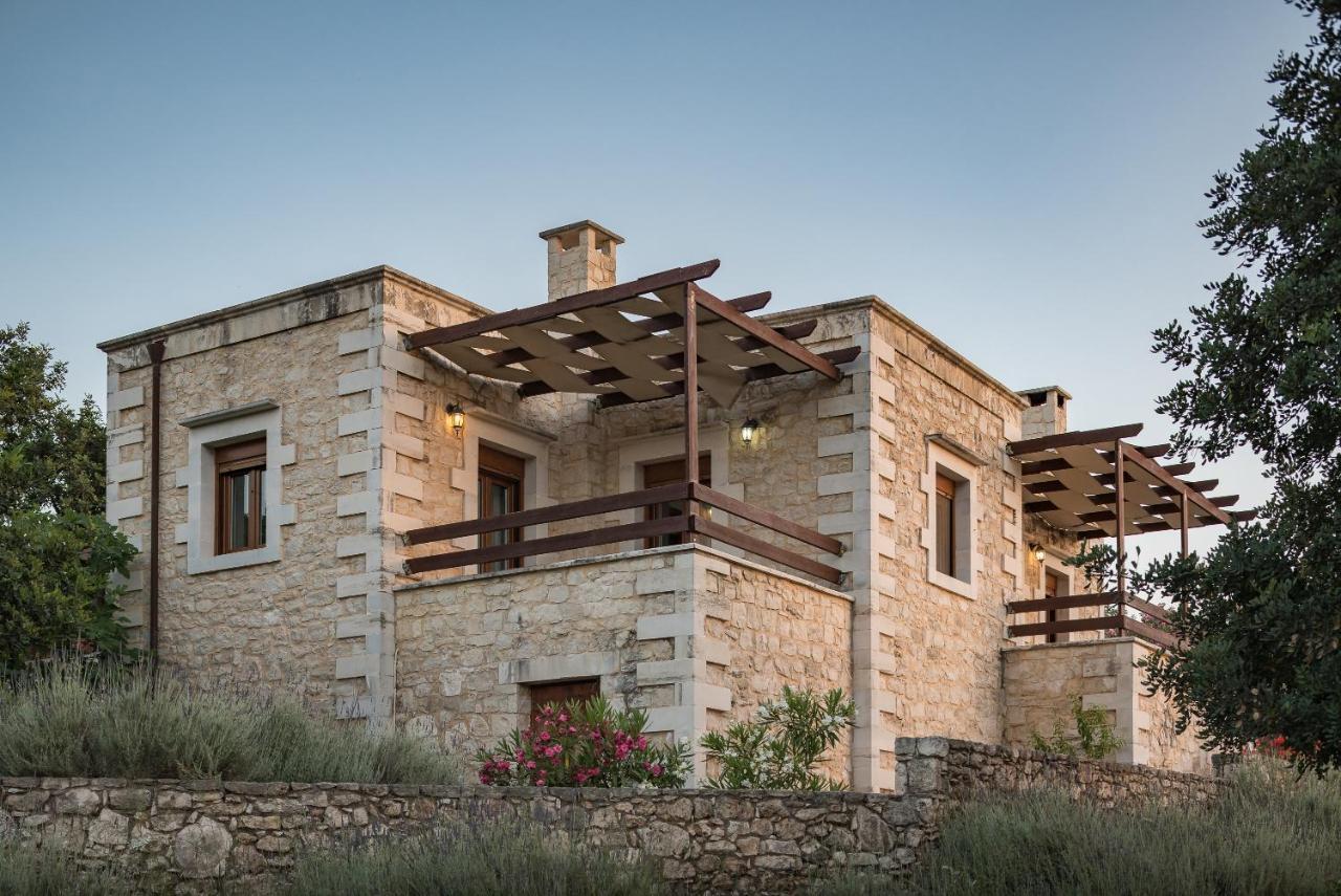 Koules Estate, With Private Pools & Bbq - Embracing Nature, By Thinkvilla Argouli Bagian luar foto