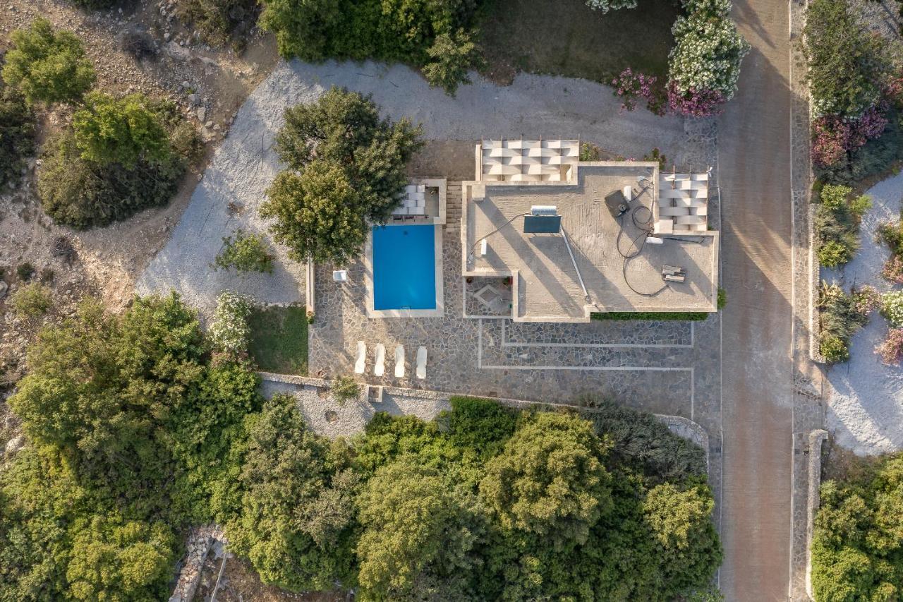Koules Estate, With Private Pools & Bbq - Embracing Nature, By Thinkvilla Argouli Bagian luar foto